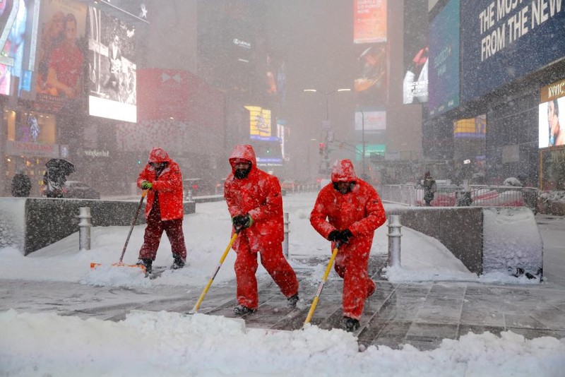 Chuoi anh kinh hoang ve bao tuyet o New York-Hinh-15